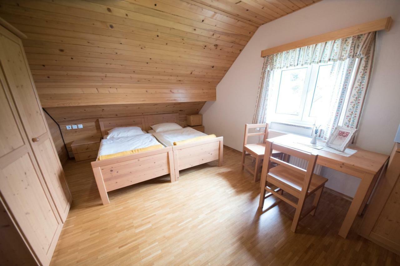 Tourist Farm Pr'Dovar Cerklje na Gorenjskem Luaran gambar